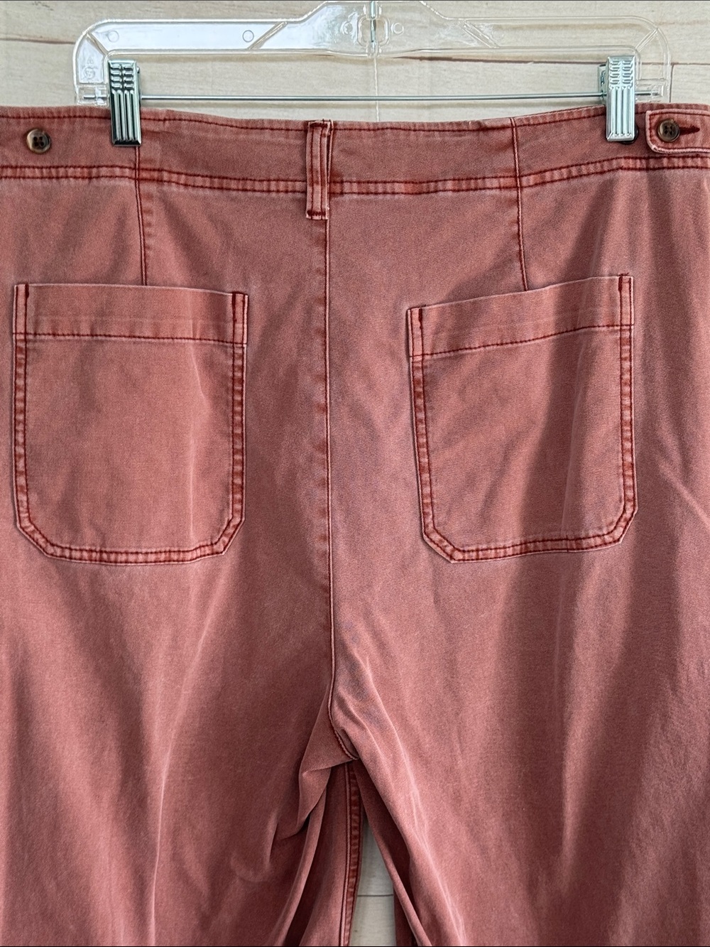 Women's Old Navy Utility Wide Leg Pants Adjustable Waist Size 14 Washed Rust - Picture 6 of 7